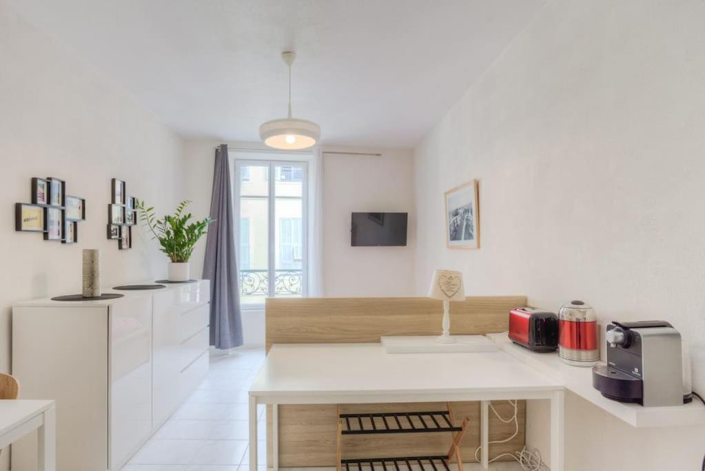 Marechal Jean Medecin Hyper Centre Nizza